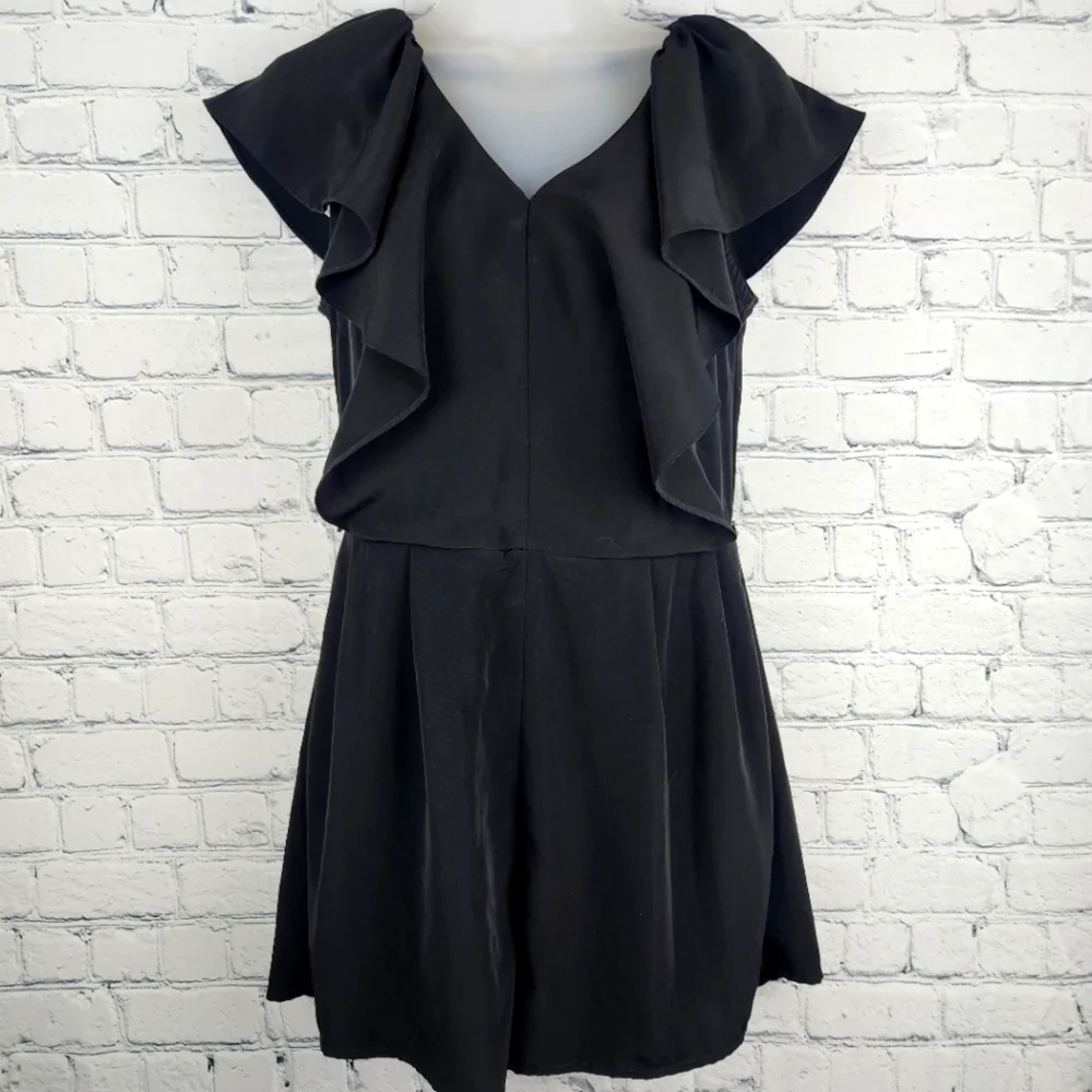 H&M Size 6 Black Flutter Sleeve Romper
